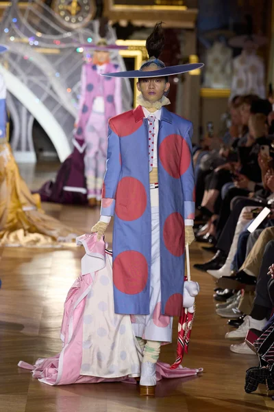 Look 47